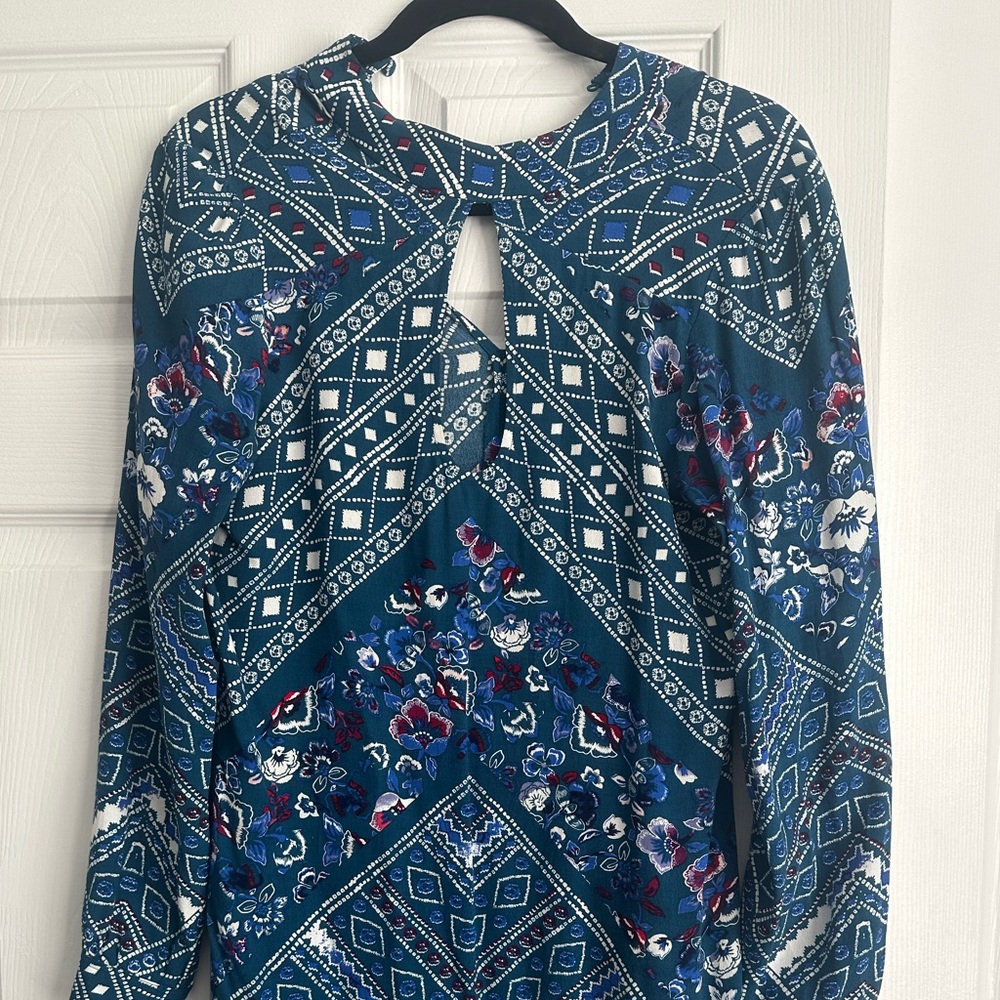 Express Navy blue patterned long sleeve dress